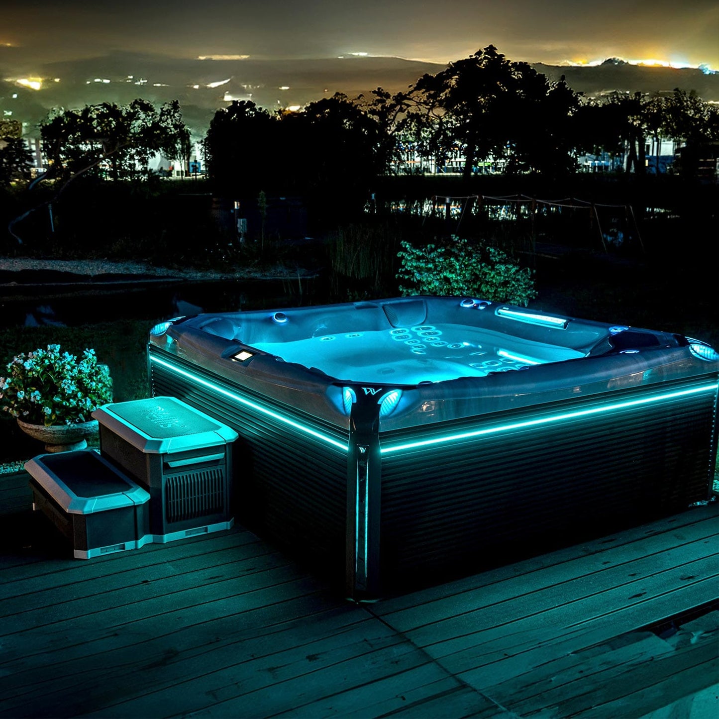 Wellis PeakLife Everest hot tub - lifestyle