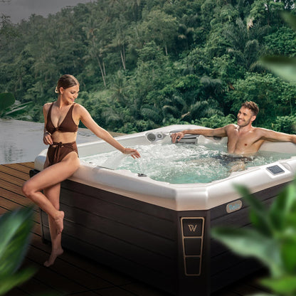 Wellis CityLife Palermo hot tub - lifestyle