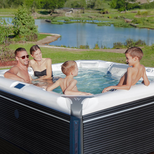 WELLIS Elbrus Life Deluxe hot tub