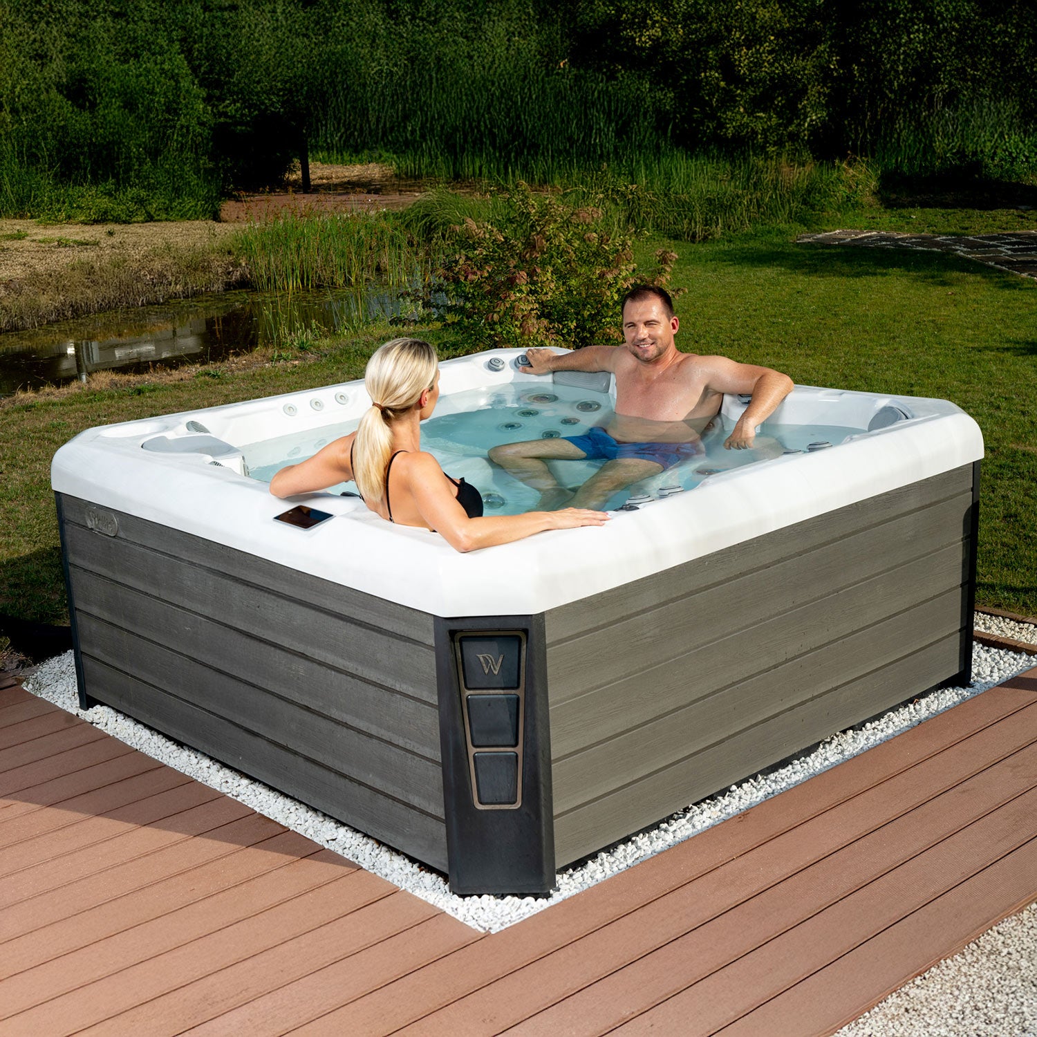 WELLIS Malaga Life hot tub
