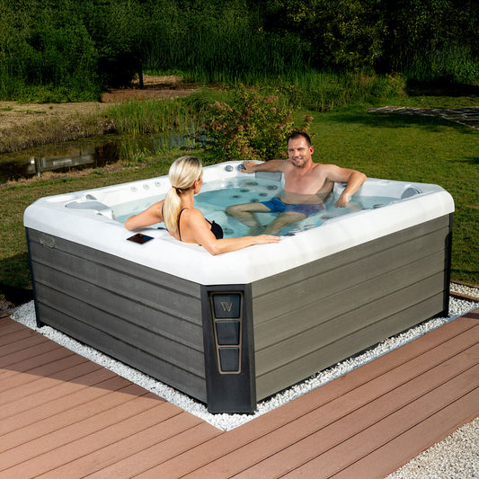 WELLIS Malaga Life hot tub
