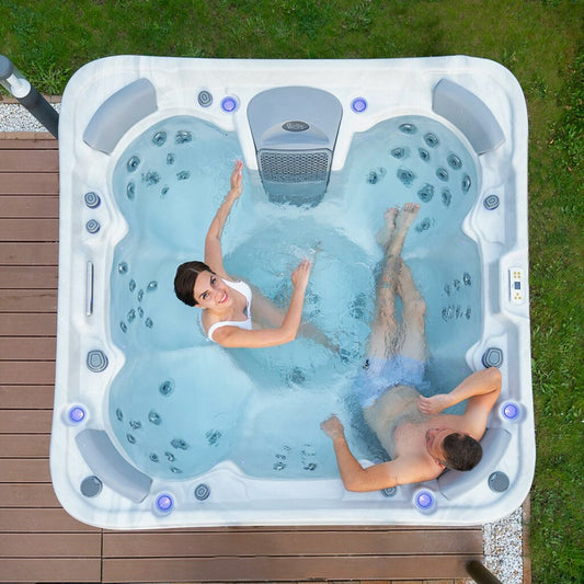 WELLIS Vienna Life hot tub